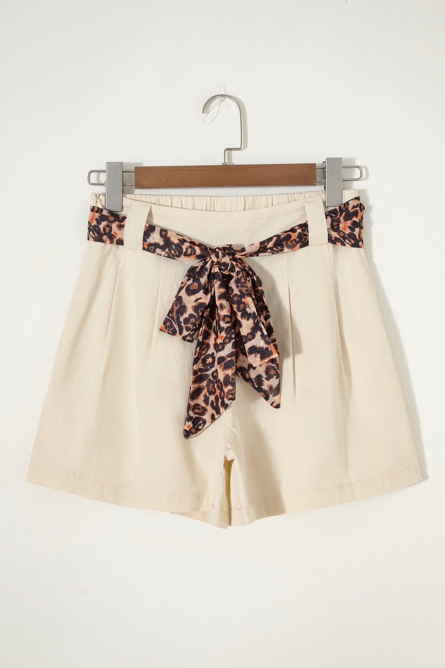 Oatmeal Leopard Contrast Sash Belt Pleated Wide Leg Shorts