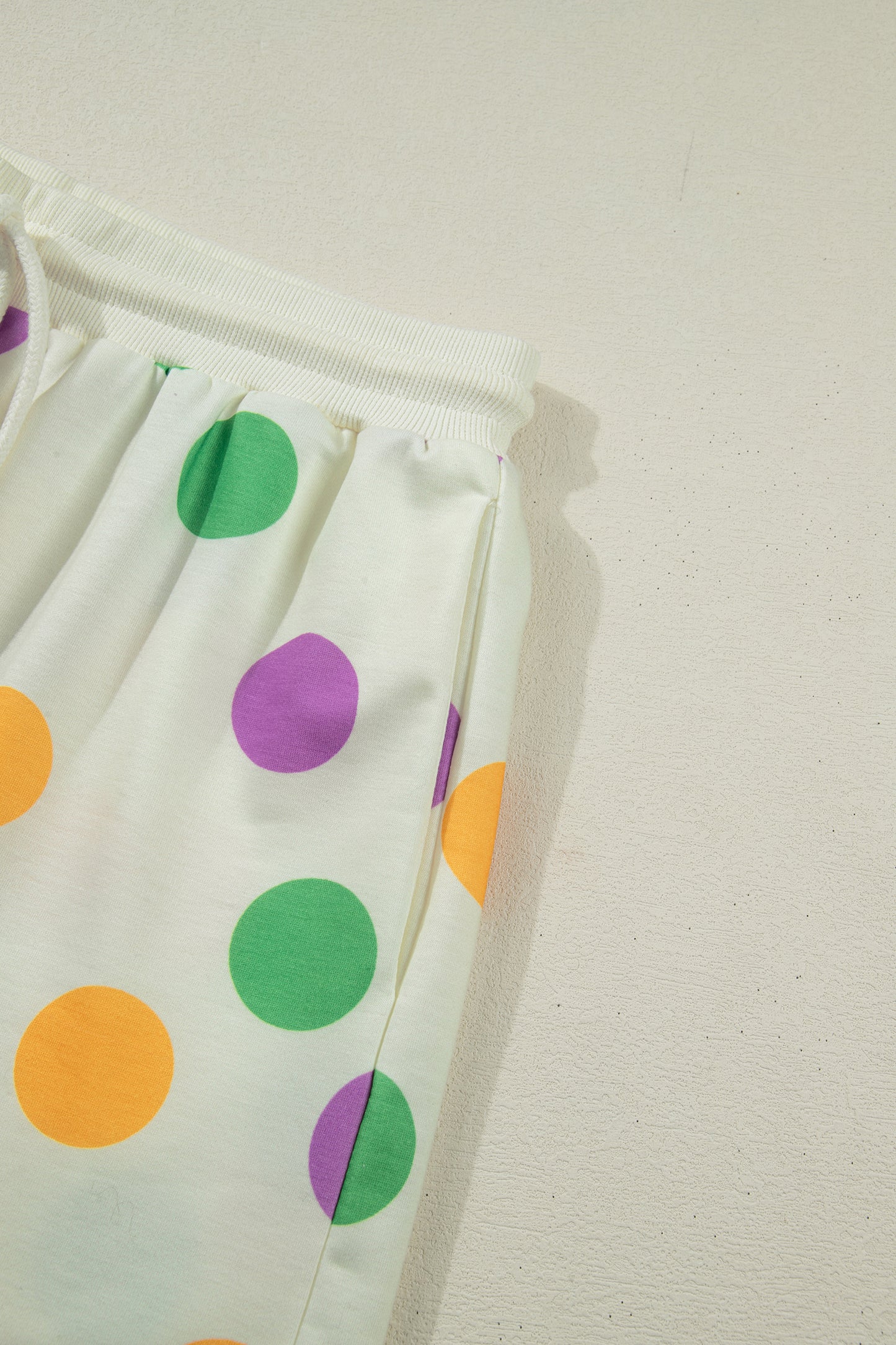 Pink Polka Dot Print Drop Shoulder Pullover Drawstring Shorts Set